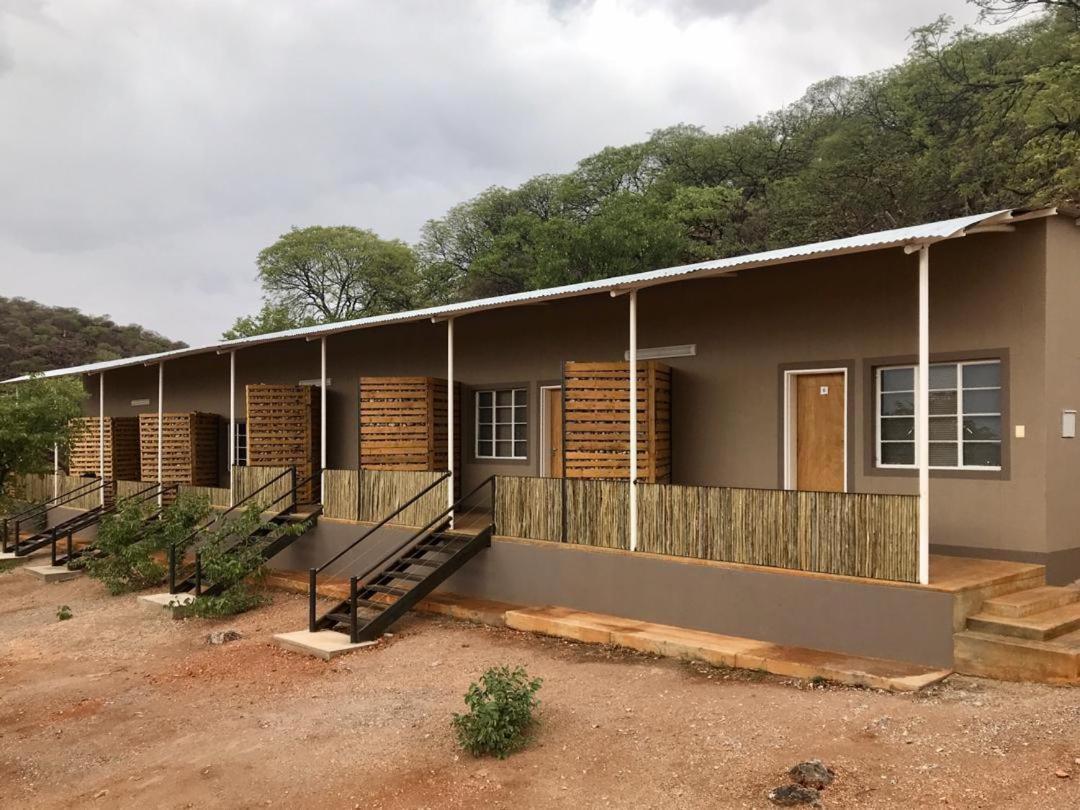 Готель Kifaru Bush Camp Оучо Номер фото